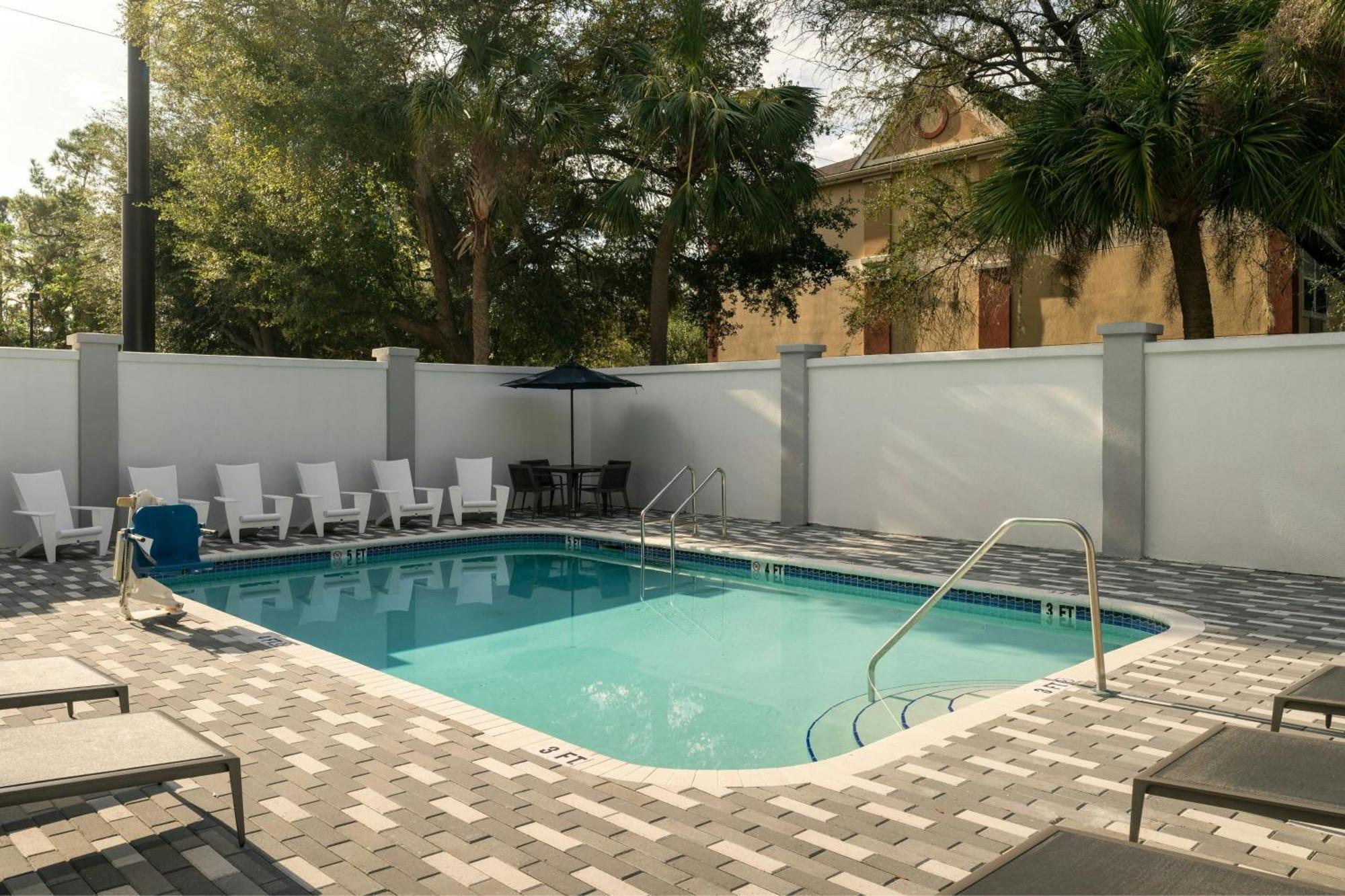 Courtyard By Marriott Gainesville Fl Exteriör bild
